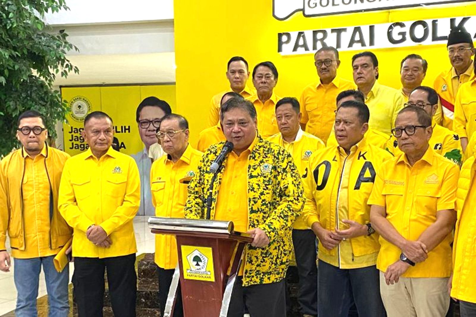 Airlangga Hartarto Bantah Golkar Punya Skenario Rebut Kursi Ketua DPR RI