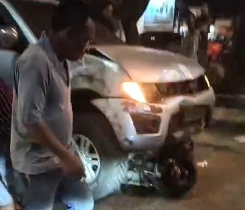 Kecelakaan di Simpang Pos Medan, Mobil Tabrak 4 Sepeda Motor