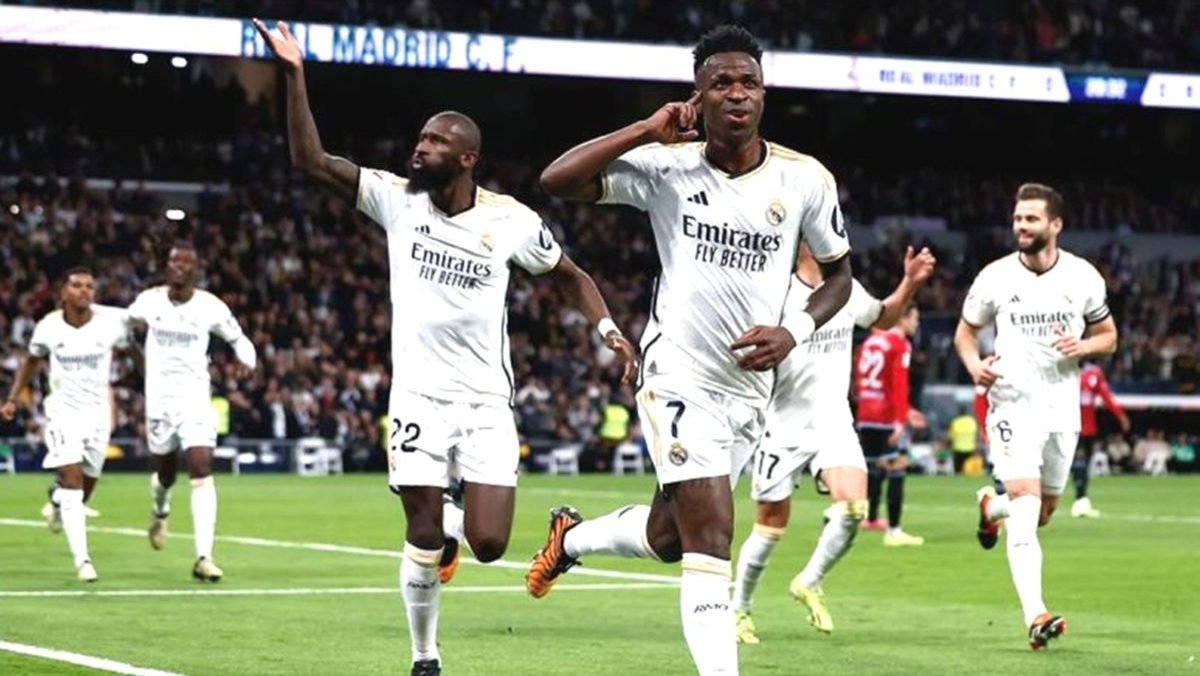 Vinicius Junior Antar Real Madrid Tumbangkan Sevilla, Los Blancos Kunci Posisi Runner-up