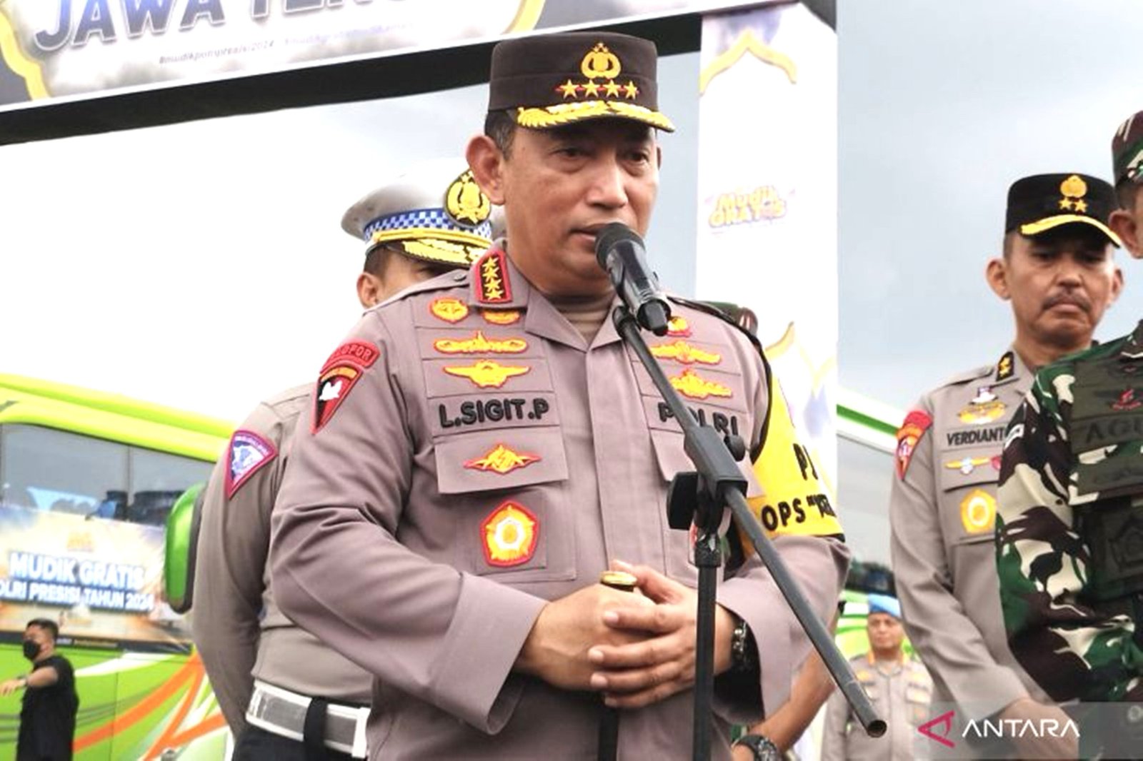 Kapolri Minta Maaf soal Ojol Tewas Terlindas Rantis Brimob di Demo DPR