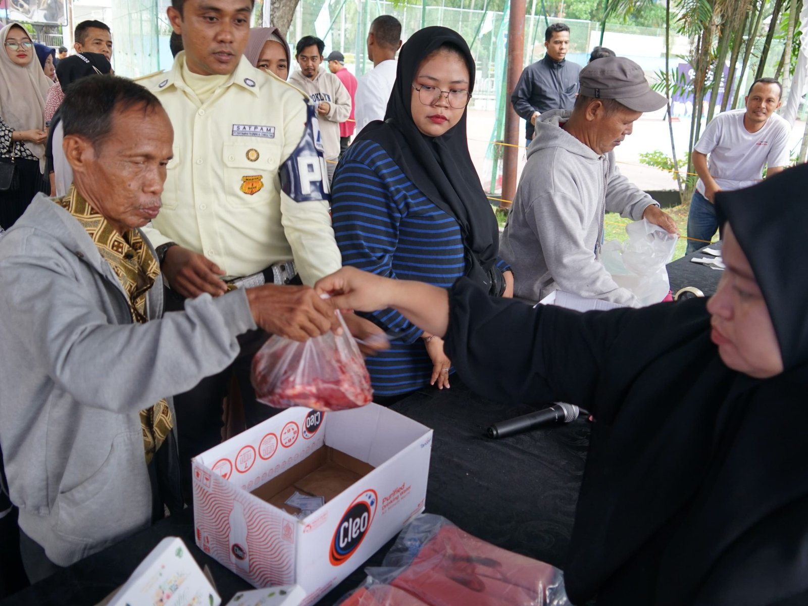 Rayakan Idul Adha, Pertamina Patra Niaga Sumbagut Sembelih 127 Hewan Kurban