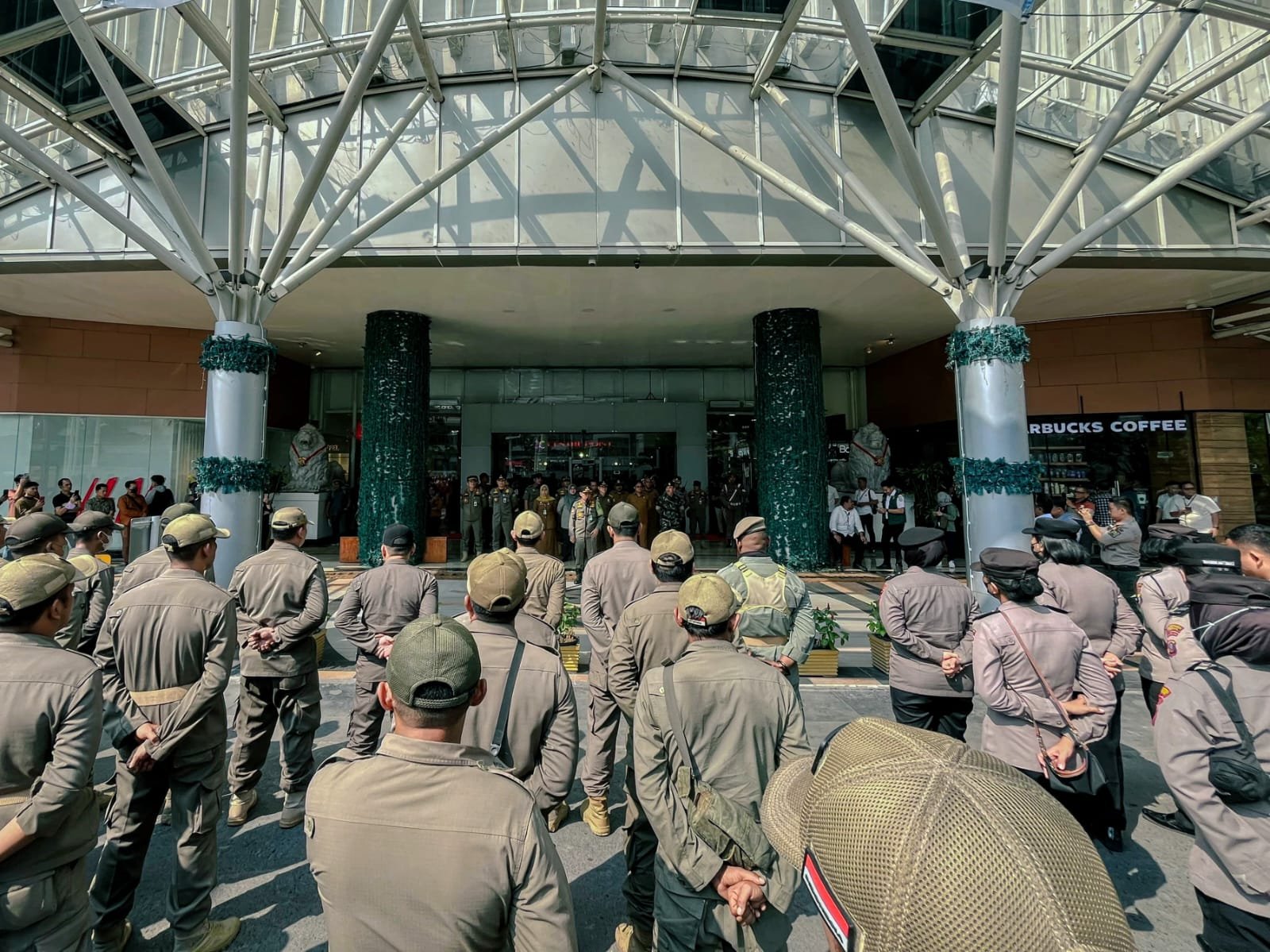 Bobby Nasution Ultimatum Mal Centre Point, Beri Waktu 4 Hari Bayar Pajak Rp 120 Miliar