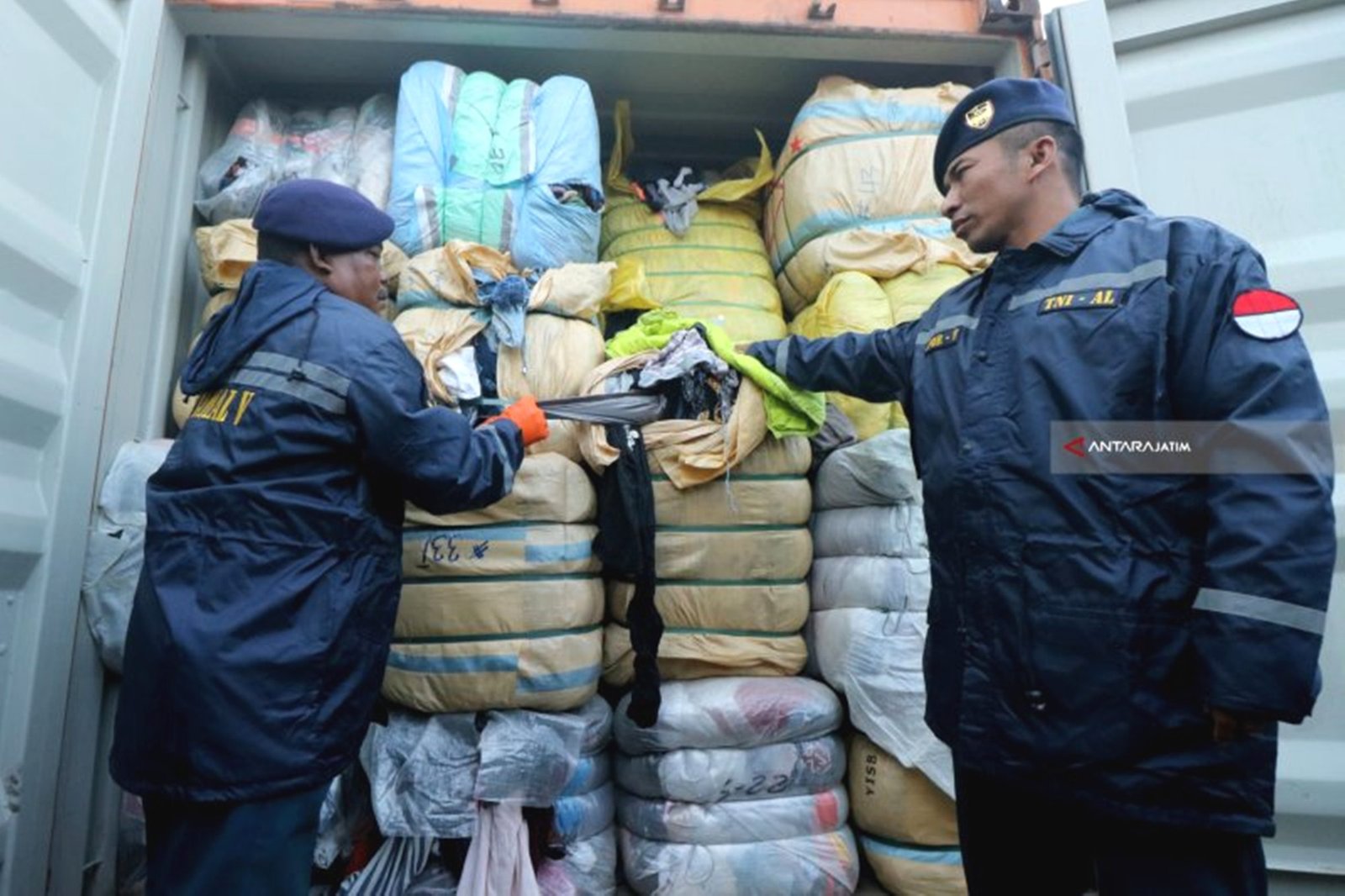 Mendag Zulkifli Hasan Bahas Pembentukan Satgas Impor Ilegal Bersama Kejagung
