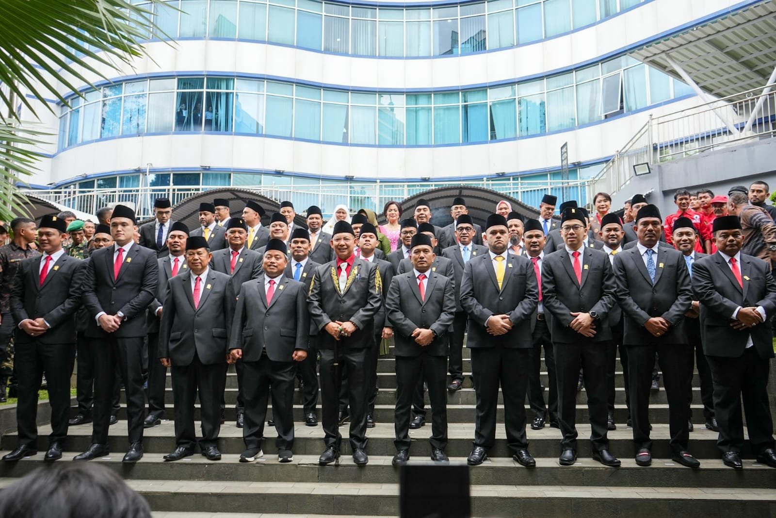 50 Anggota DPRD Medan Dilantik, Berikut Daftar Nama dan Asal Partainya