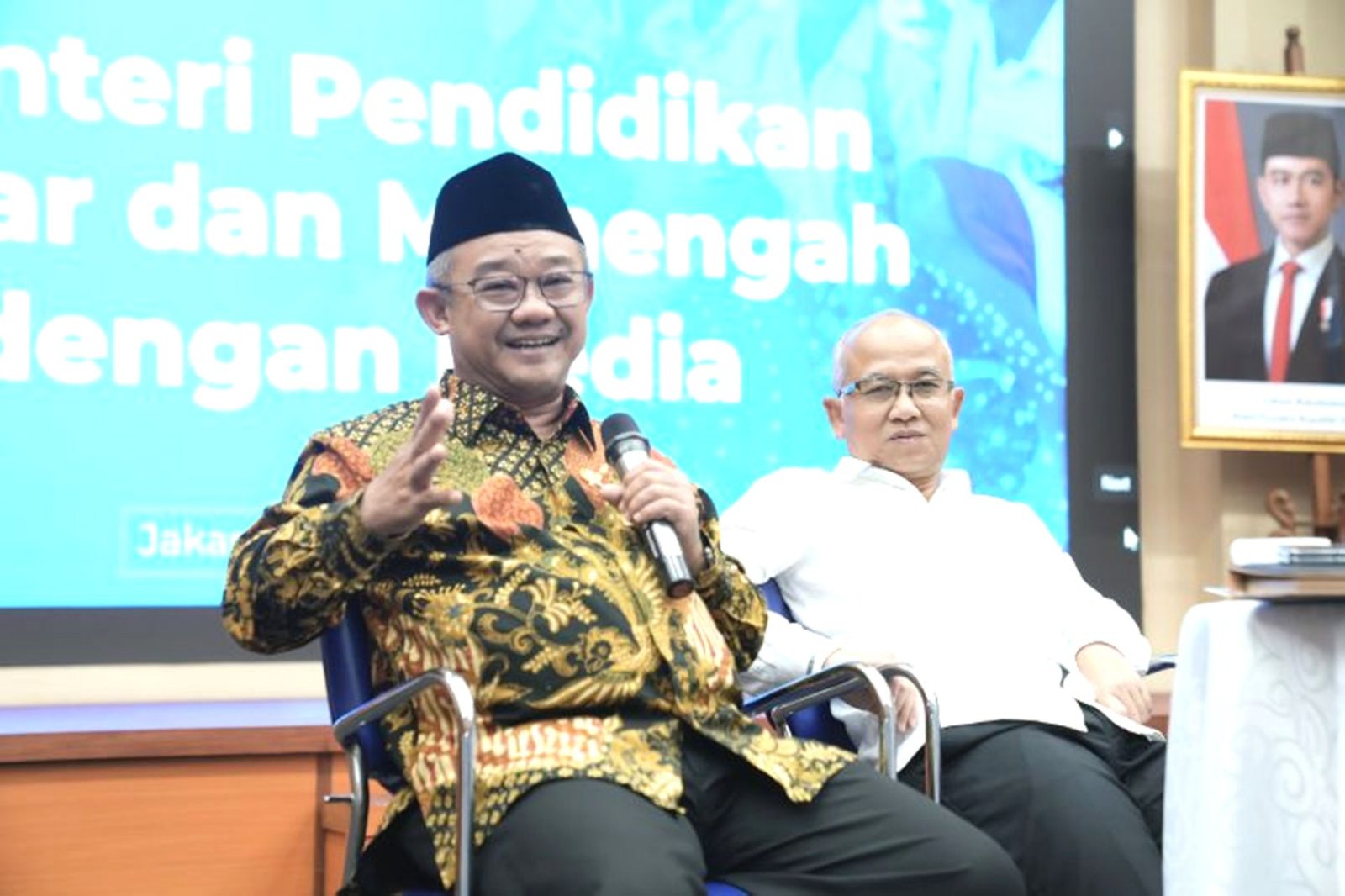Kabar Baik untuk Para Guru dari Mendikdasmen, Ada Kesejahteraan dan Peningkatan Kualitas