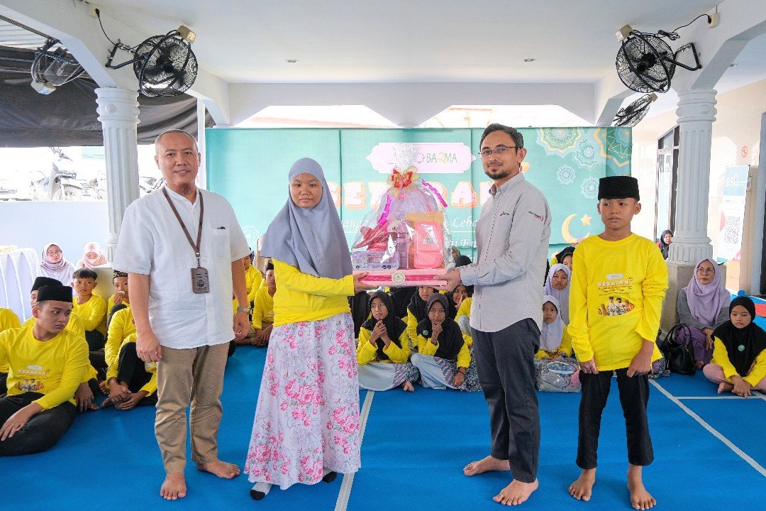Pertamina Berbagi Kebahagian dengan 53 Yatim dan Dhuafa di Medan