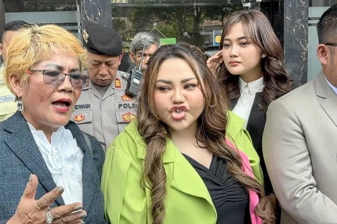 Hakim PN Bandung Perintahkan Mediasi antara Lisa Mariana dan Ridwan Kamil