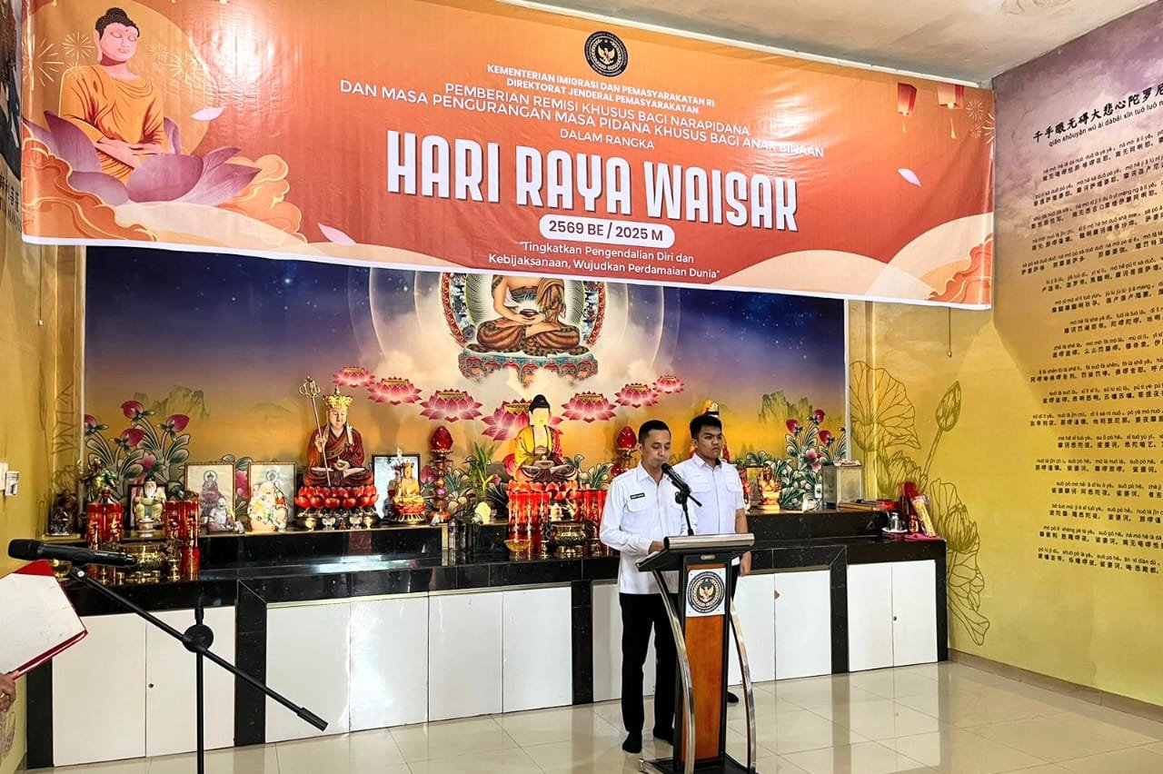 38 Warga Binaan Rutan Kelas I Medan Terima Remisi Waisak 2025