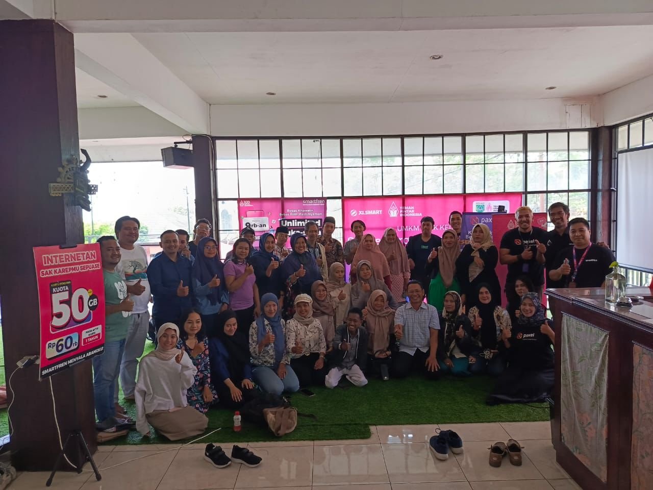 XLSMART Dukung Pengembangan Kreatifitas Generasi Muda dan UMKM melalui Teman Pintar Indonesia