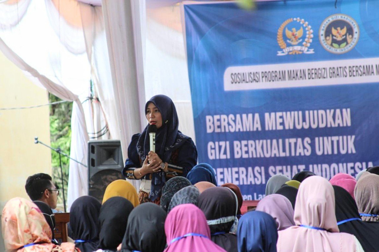 Komisi IX DPR RI dan BGN Sosialisasi Program Makan Bergizi Gratis di Desa Begumit
