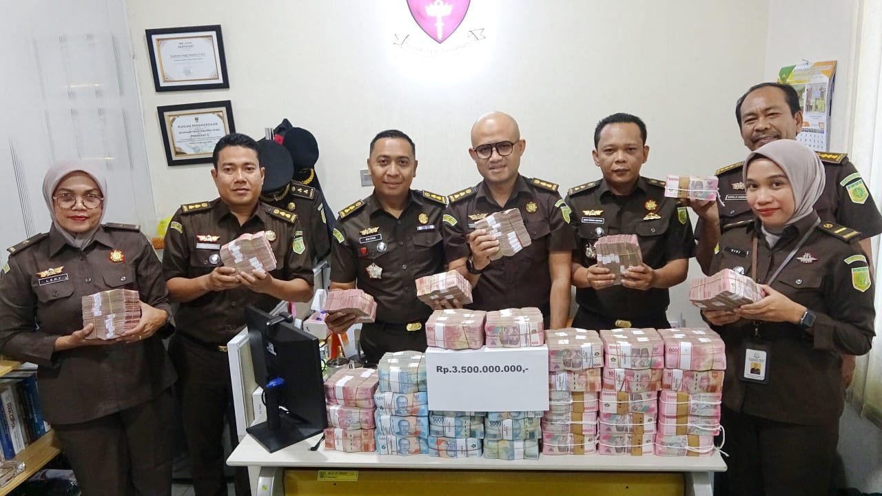Kejati Sumut Terima Penitipan Kerugian Negara Rp 3,5 miliar dari Terdakwa Korupsi ADD Padangsidimpuan