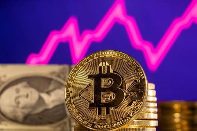 Harga Bitcoin (BTC) Menguat 0,26% dan Masih Bertahan di Level US$ 105.777