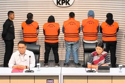 OTT KPK Sumut: Proyek Jalan Rp 231 Miliar Diatur, Kadis PUPR hingga Kontraktor Swasta Terjerat
