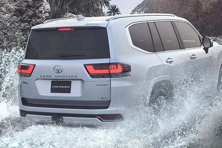 Toyota Land Cruiser Hybrid Meluncur, SUV Gahar Kini Lebih Ramah Lingkungan