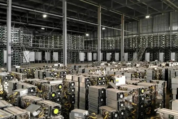 Apa Itu Tambang Bitcoin? Mesin Pendulang Komoditas Digital Seharga Rp 1,7 Miliar