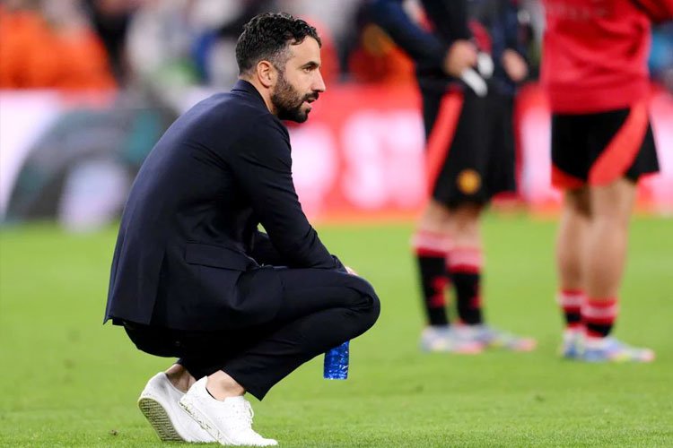Ruben Amorim Bertekad Bangkitkan Kejayaan MU Era Sir Alex Ferguson: Membenahi Akar, Menantang Masa Lalu