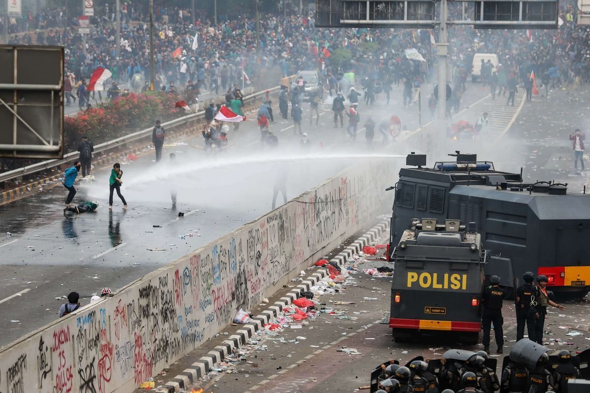 Hilang Saat Demonstrasi Ricuh Jakarta, Polisi Temukan Bima Sedang Jualan Mainan Barongsai di Malang