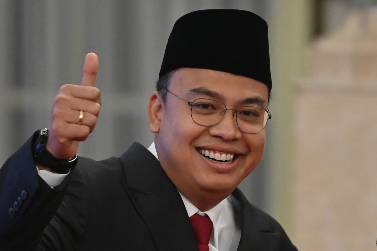 Sosok Angga Raka Prabowo yang Rangkap 3 Jabatan dan Tuai Sorotan