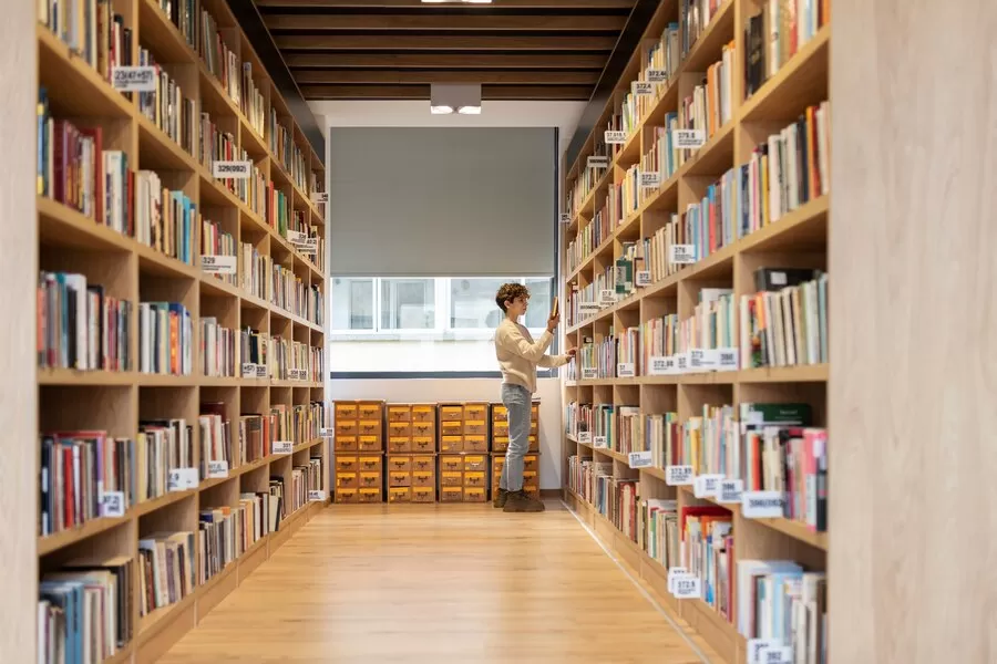 Hari Kunjung Perpustakaan 14 September: Sejarah, Makna, dan Pentingnya Literasi