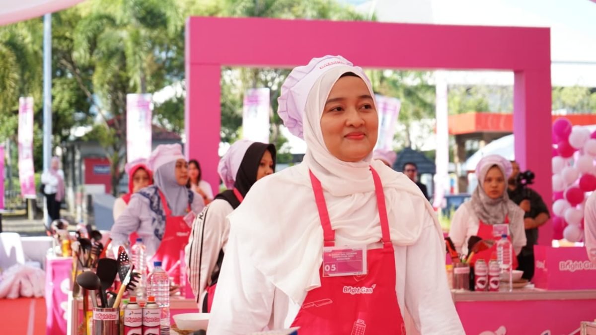 Target Rekor MURI, Pertamina Gelar Aksi Masak Serentak 8.100 Porsi di 9 Kota