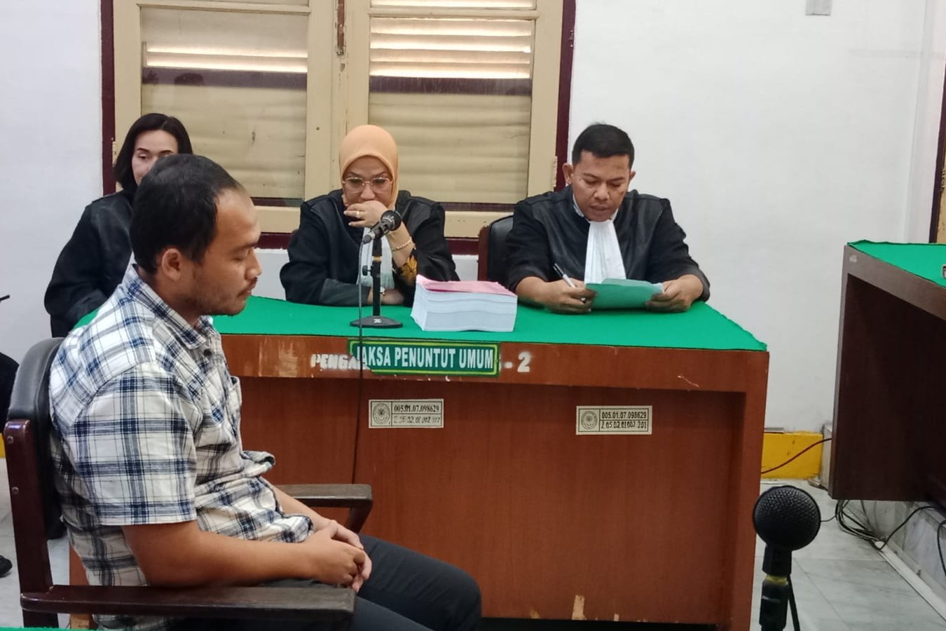 Kasus Suap Dana DAK: Brigpol Bayu Sahbenanta Dituntut 8 Tahun Penjara karena Pungli Rp 4,7 Miliar dari 12 Kepala Sekolah