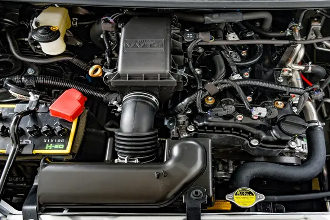 Tips Beli Mobil Bekas Anti Rugi: Cek 10 Komponen Penting Ini Sebelum Membeli