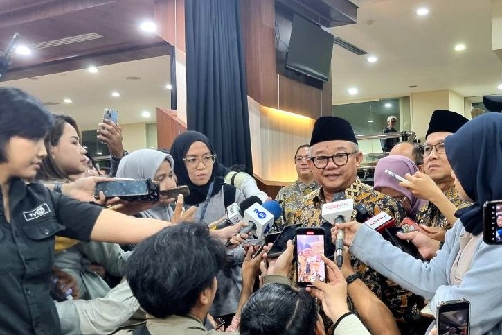 Kabar Gembira! Tahun 2026, 150 Ribu Guru Akan Dapat Beasiswa Kuliah dari Kemendikdasmen