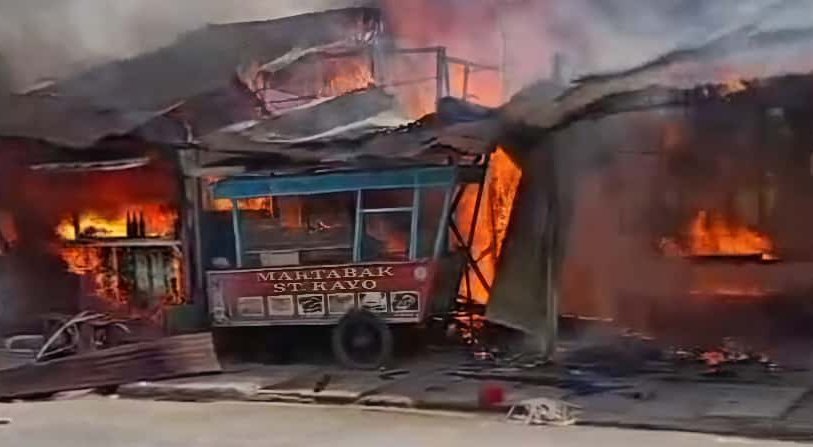 Kebakaran di Jalan Marindal Deli Serdang, 9 Kios Ludes Dilalap Api, Kerugian Capai Rp 250 Juta