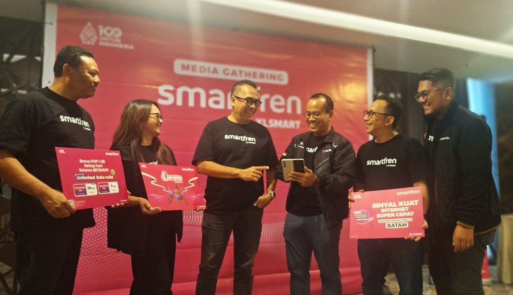 SMARTFREN Perluas Jaringan 3X Lebih Luas di Batam Gelar Ajang SMARTFREN Fun Run 2025