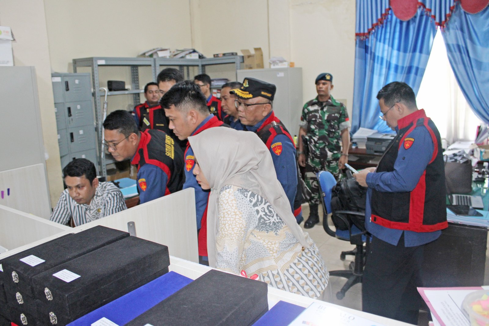 Kejati Sumut Geledah Kantor Dinas Pendidikan dan BPKPD Tebing Tinggi Terkait Proyek Smartboard