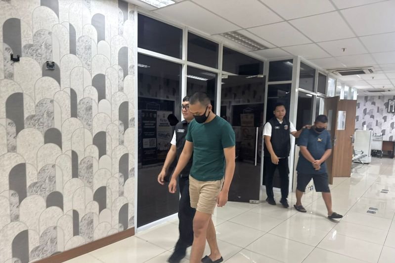 Polresta Bandara Soekarno-Hatta Tangkap Dua Pelaku Pemalsuan E-PMI: Calon Pekerja Gagal Berangkat ke Oman