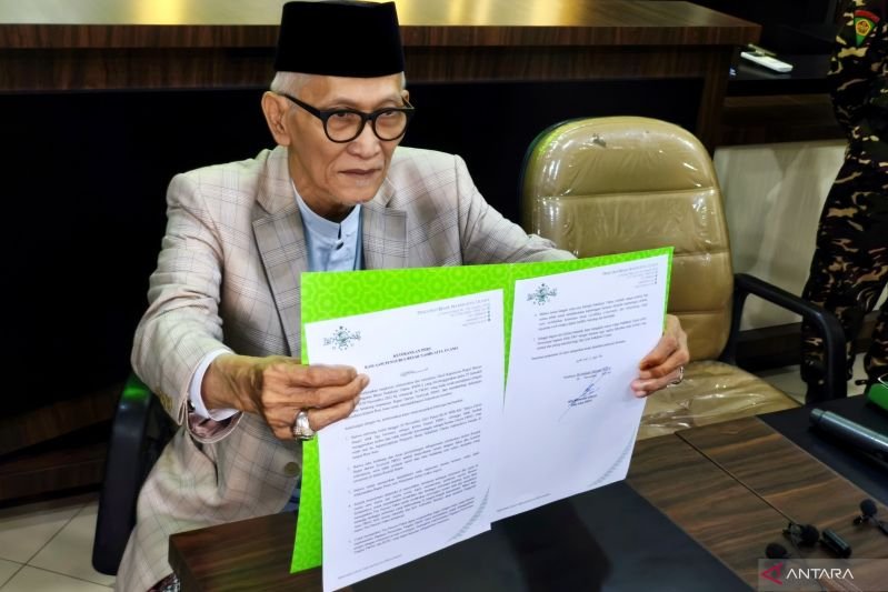 KH Yahya Cholil Staquf Dicopot dari Ketua Umum PBNU, Rais Aam Ambil Alih Kepemimpinan