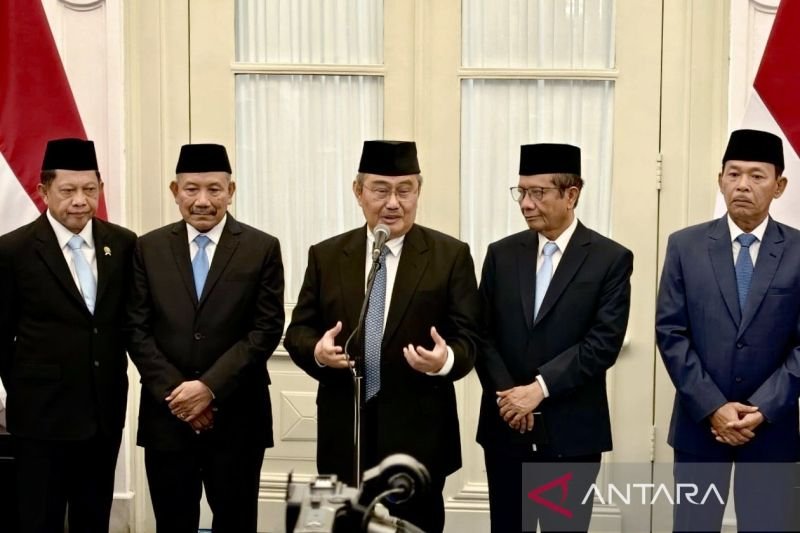 Jimly Buka Peluang Revisi UU Demi Reformasi Polri, Komite Siap Himpun Aspirasi Publik