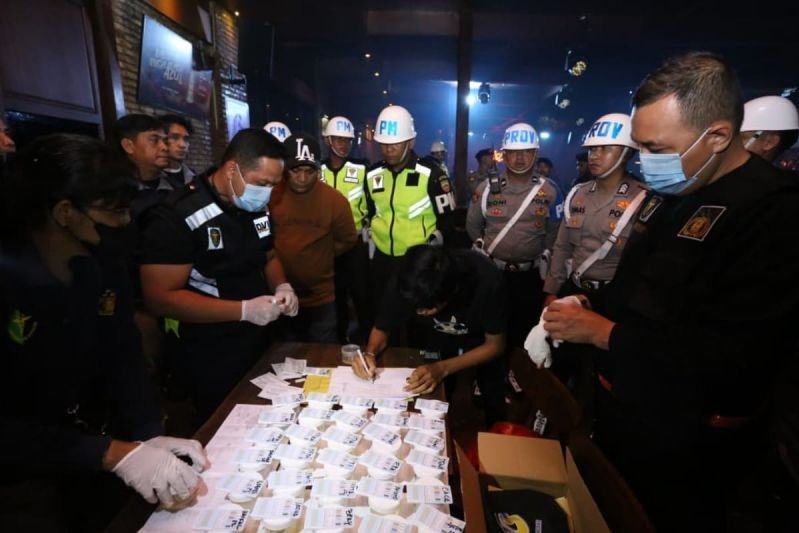 Polda Sumut Gencarkan Razia Tempat Hiburan di Medan, 1 Pengunjung THM Helen Positif Amphetamin