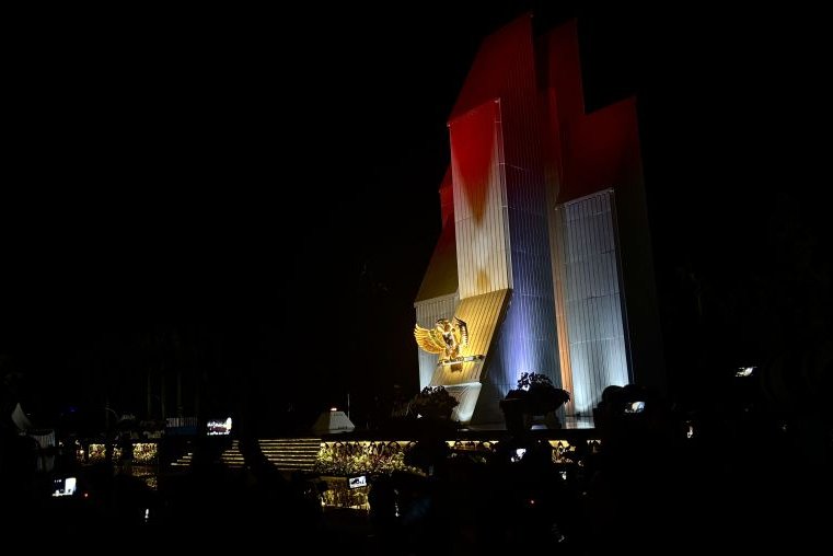Prabowo Pimpin Ziarah Nasional di TMP Kalibata, Kenang Perjuangan Para Pahlawan Surabaya