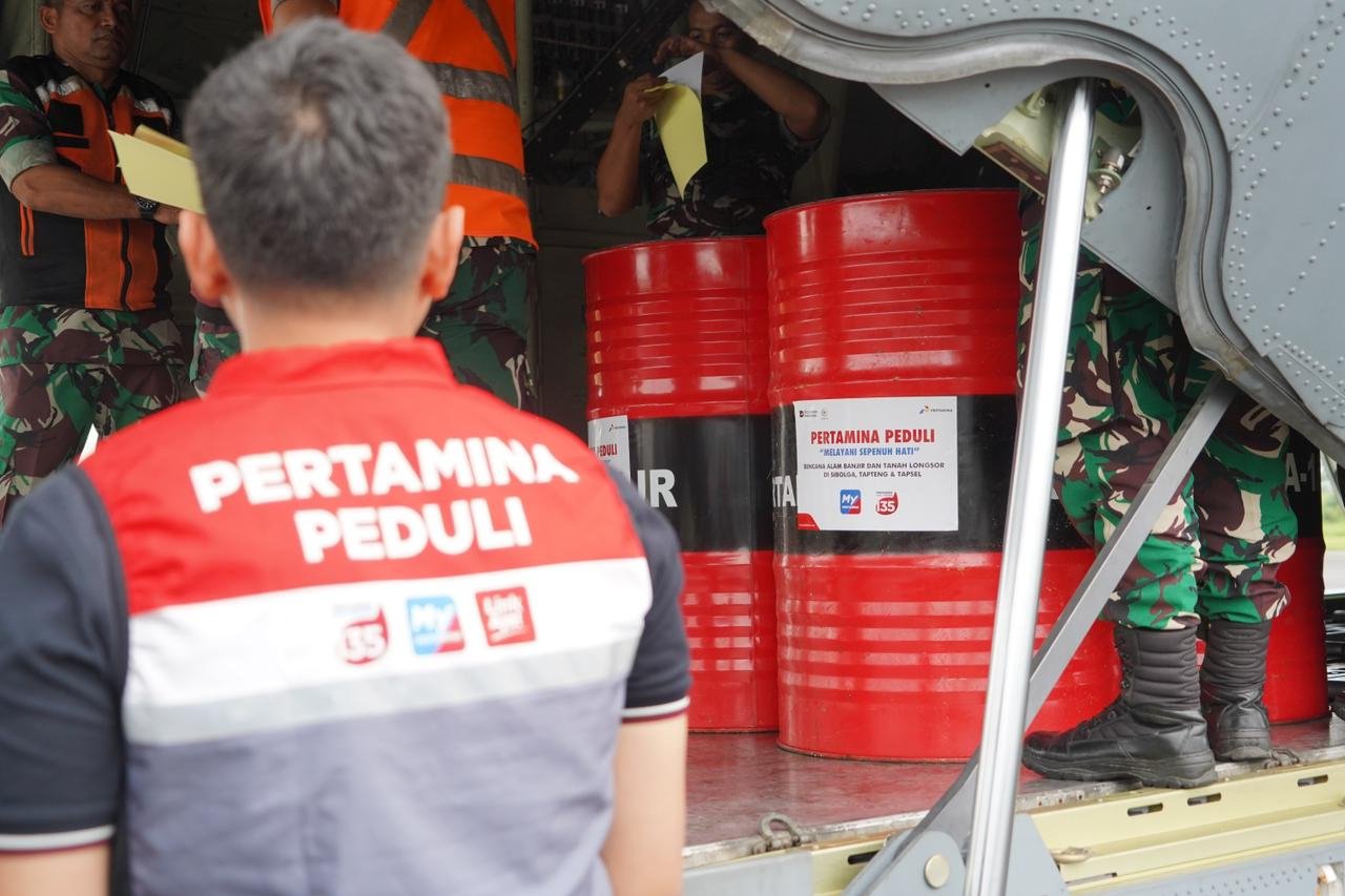 Pertamina Salurkan 11.100 Liter BBM dan Avtur untuk Penanganan Bencana Alam di Tapteng dan Sibolga