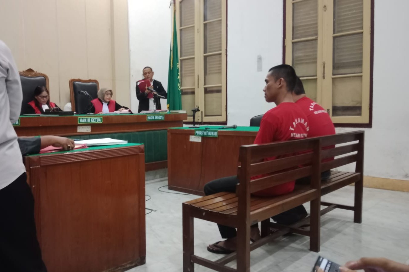 Dua Warga Medan Didakwa Curi Aset PT KAI, Besi 1 Ton Dibawa Pakai Mobil Ertiga