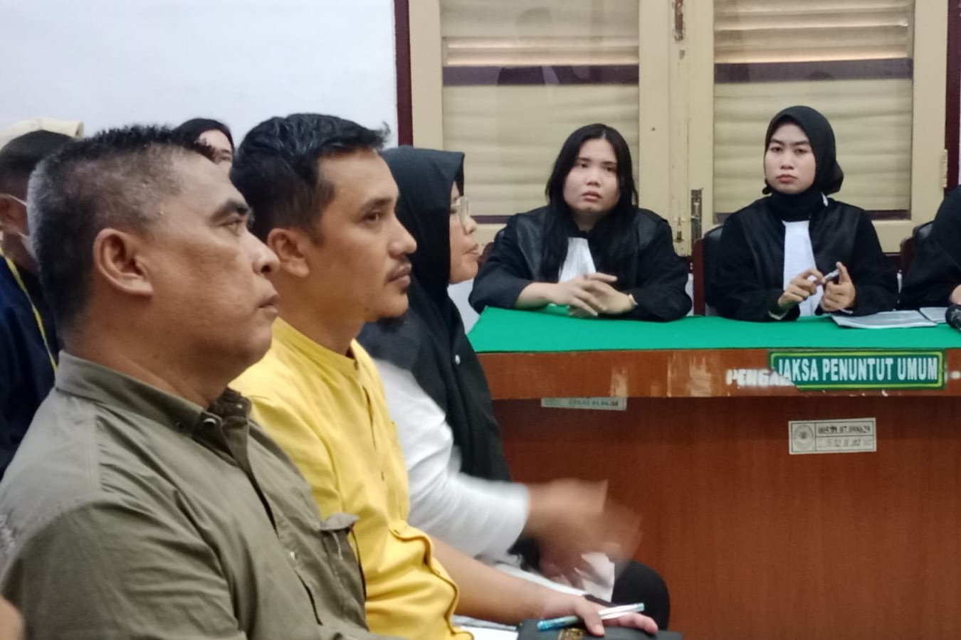 Kepsek dan Bendahara SMAN 16 Medan Didakwa Korupsi Dana BOS Rp826 Juta, Sidang Berlanjut Pekan Depan