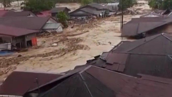 Update Longsor dan Banjir Sumut: 23 Meninggal Dunia dan 5 Hilang