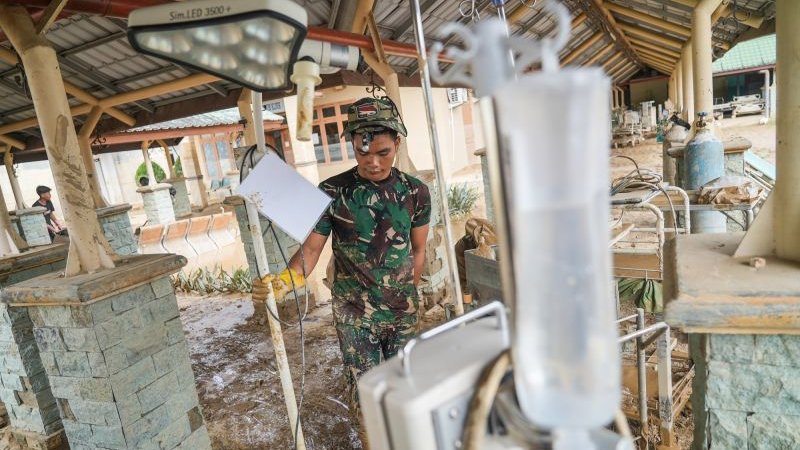 Kemenkes Fokus Pulihkan RSUD Terdampak Banjir-Longsor di Sumatera: Pembersihan hingga Genset Darurat Dikerahkan