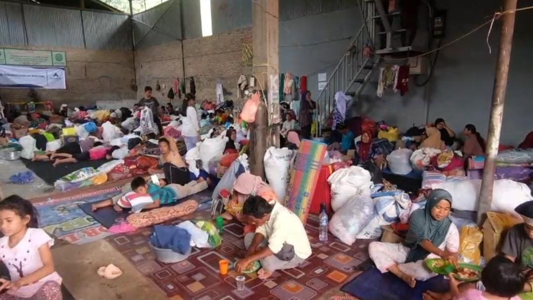 Korban Banjir di Tapanuli Selatan Mulai Diserang ISPA, Anak-Anak Paling Rentan