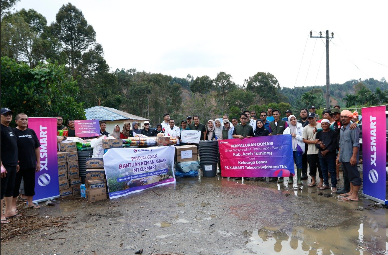 Karyawan XLSMART Salurkan Donasi ke Sumut, Sumbar hingga Pelosok Aceh