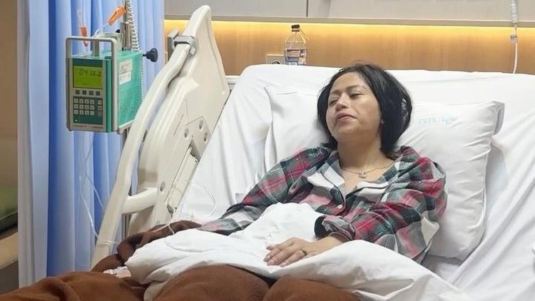 YouTuber Farida Nurhan Dirawat Intensif di Rumah Sakit, Sempat Demam Tinggi hingga Kejang