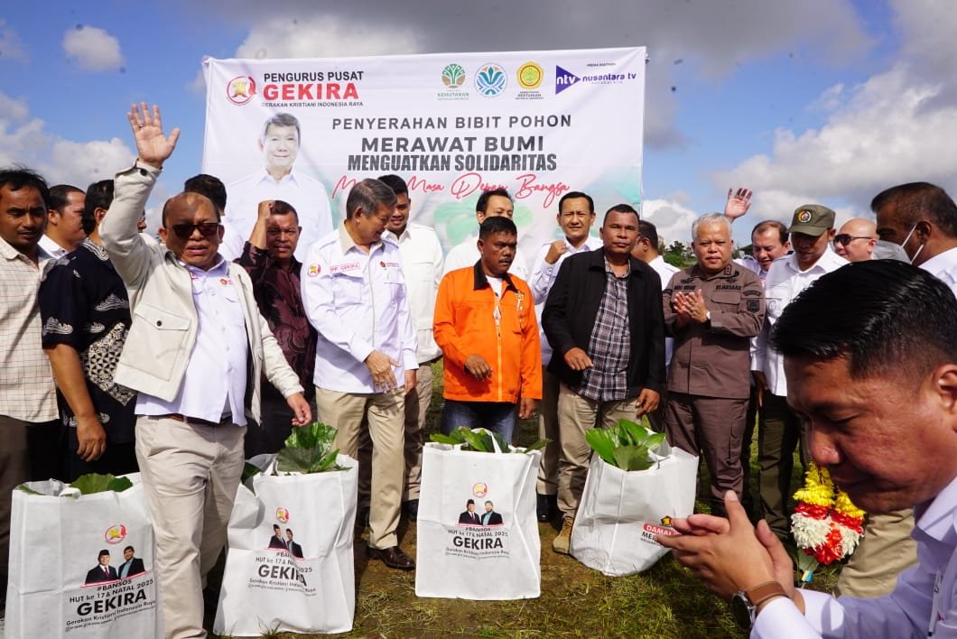 Kejaksaan Dukung Gerakan Merawat Bumi di Tarutung, Tanam 1 Juta Pohon untuk Cegah Kerusakan Lingkungan