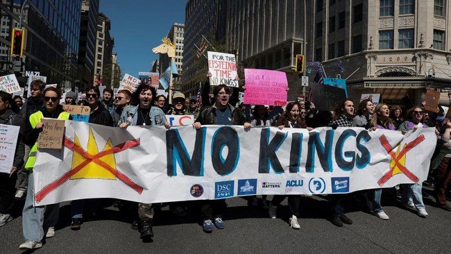 Demonstrasi “No Kings” Guncang AS: Tolak Donald Trump yang Semakin Menggila!