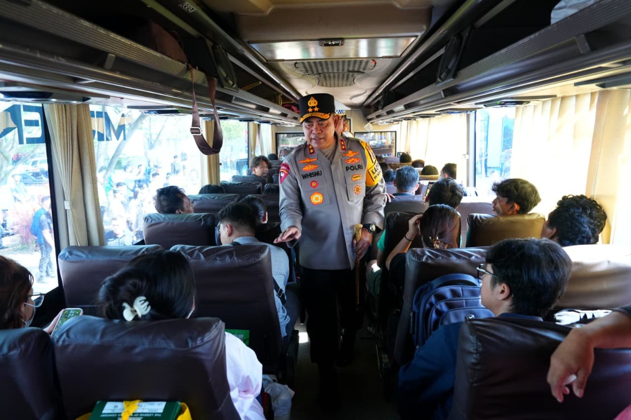 Polda Sumut Berangkatkan 192 Pemudik dalam Program Mudik Gratis Presisi 2026