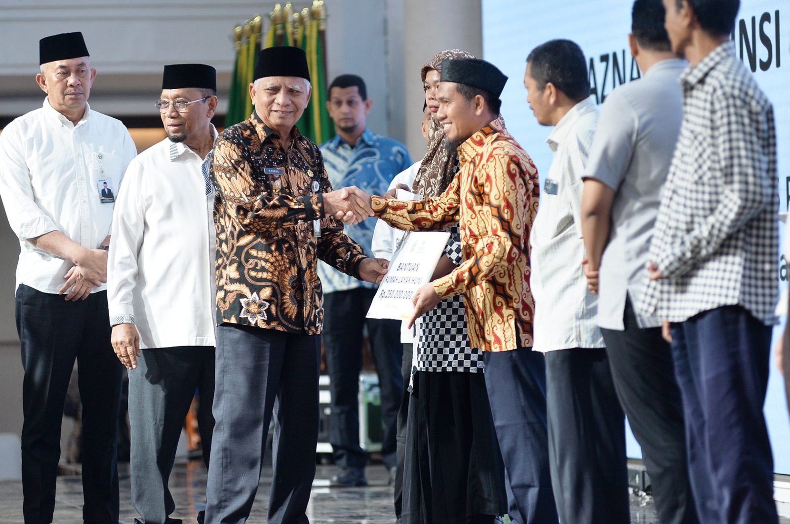 Baznas Sumut Salurkan Bantuan Zakat, Infaq, dan Sedekah Rp2,93 Miliar