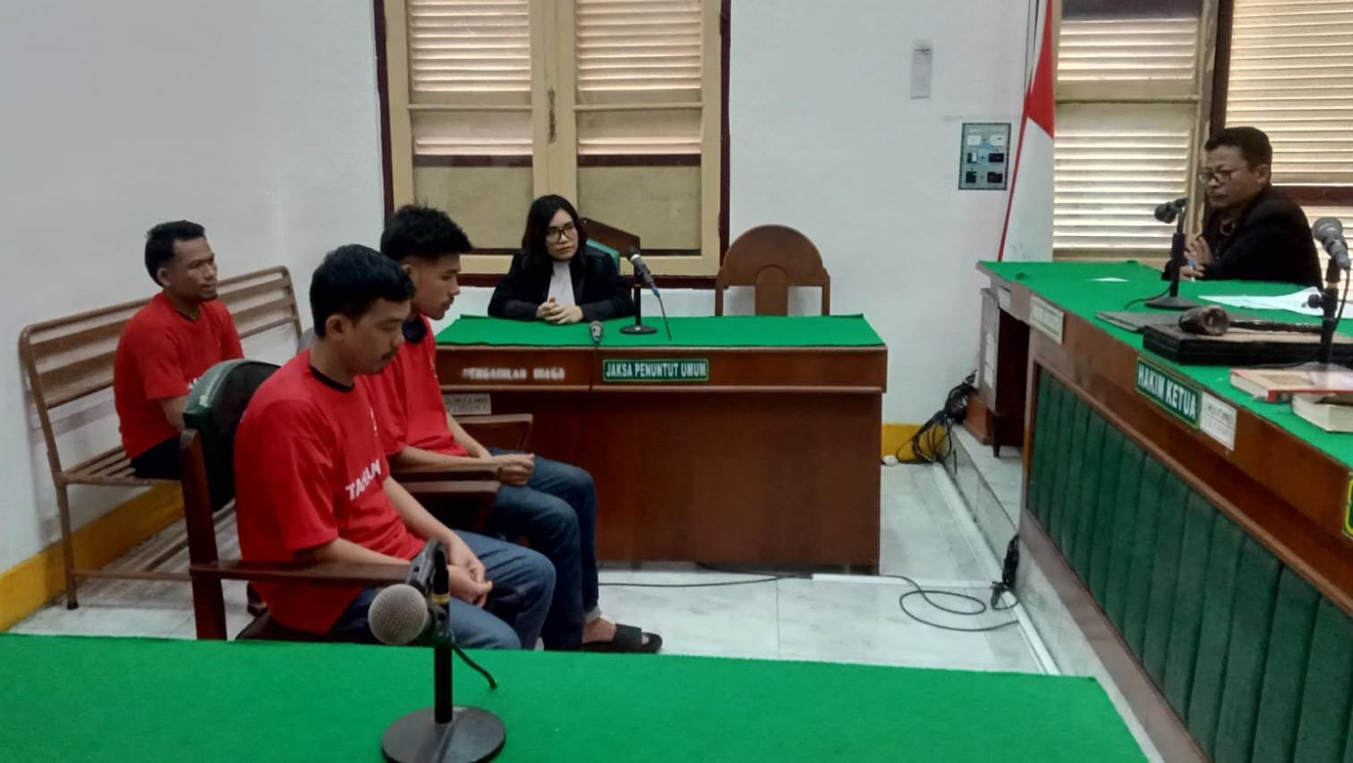 PT Medan Perberat Vonis Tiga Pengedar 151 Kg Ganja Jadi Hukuman Mati