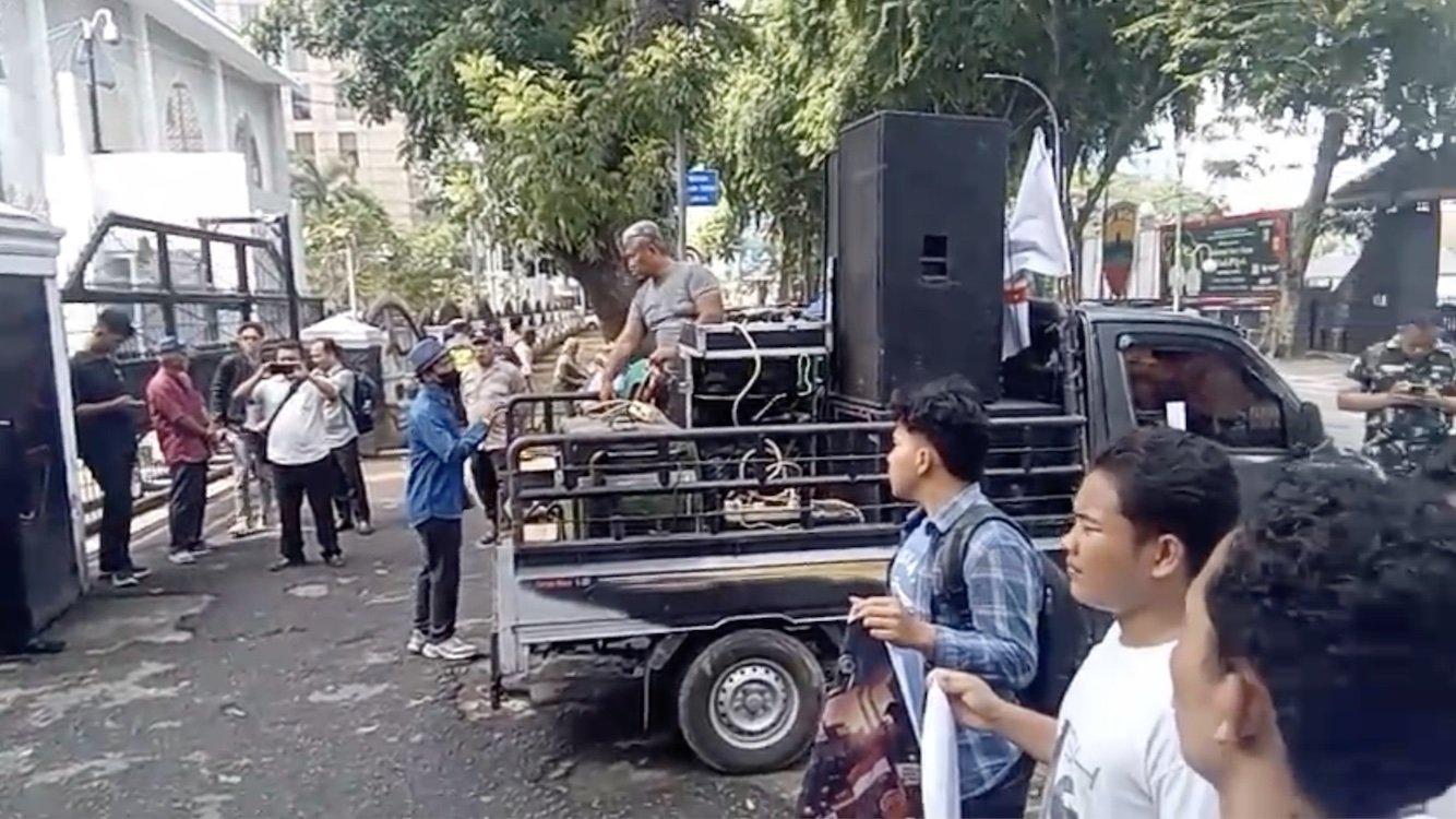 FABEM Demo di DPRD Sumut Desak Pembenahan Tata Kelola Listrik
