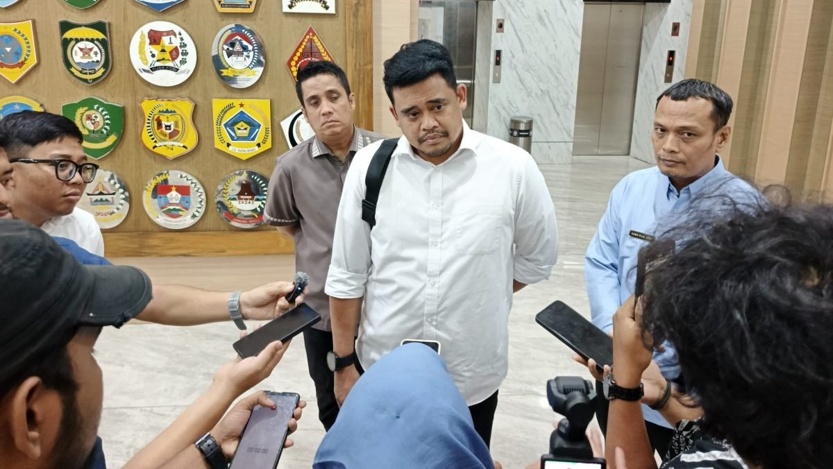 Gubsu Sampaikan Belangsungkawa pada Bayi yang Meninggal dan Ibu Hamil Ditandu 30 Km Menuju RS di Tapsel